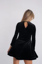 Muse Velvet Dress - Image 3